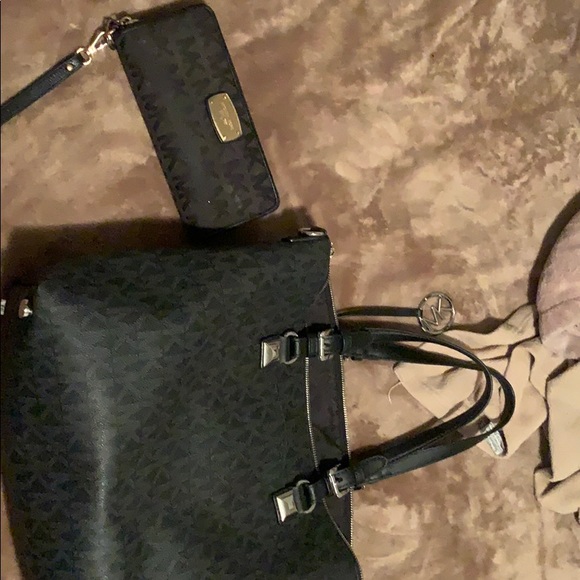 Large Tote MK bag - Picture 4 of 4